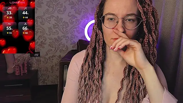 AgnesGraham online show from January 7, 2026, 9:09 pm