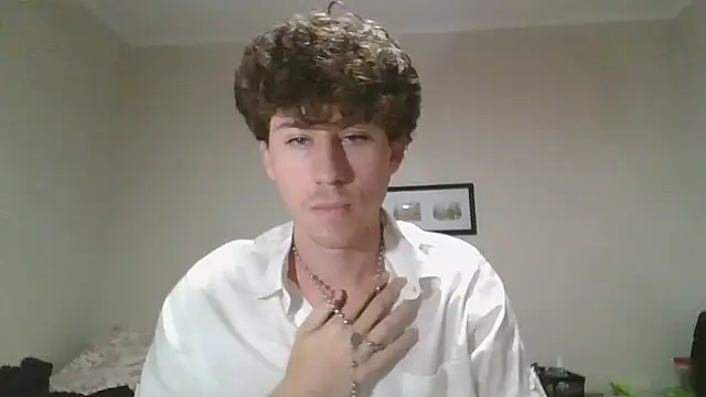 saint not online show from September 9, 2025, 5:11 pm