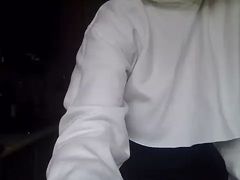 Snapshot of Baby-Matilda chatting on November 8, 2025, 12:52 pm Baby-Matilda online show from November 8, 2025, 12:52 pm