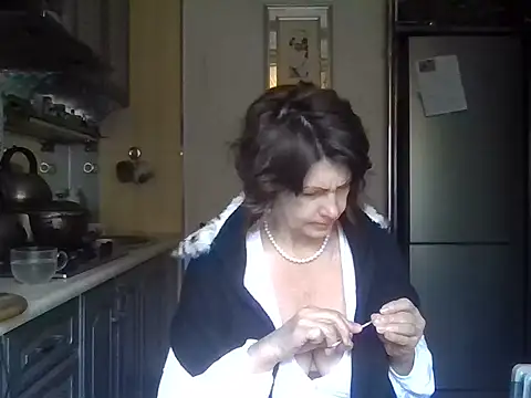 Snapshot of Baby-Matilda chatting on October 28, 2025, 9:52 am Baby-Matilda online show from October 28, 2025, 9:52 am