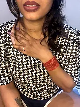 Snapshot of SEXY-MAHI- chatting on March 11, 2025, 9:48 pm SEXY-MAHI- online show from March 11, 2025, 9:48 pm