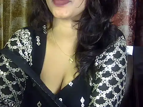 Snapshot of SEXY-MAHI- chatting on February 2, 2025, 11:11 pm SEXY-MAHI- online show from February 2, 2025, 11:11 pm