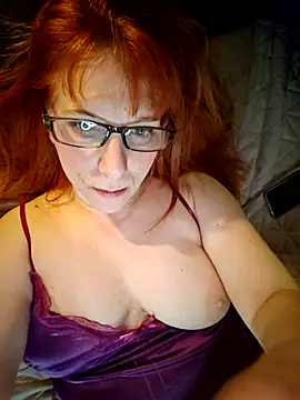 Snapshot of lollipop_cat chatting on May 2, 2026, 10:04 pm lollipop cat online show from May 2, 2026, 10:04 pm