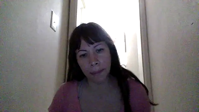 Snapshot of petitedoll29 chatting on October 28, 2025, 6:29 pm petitedoll29 online show from October 28, 2025, 6:29 pm