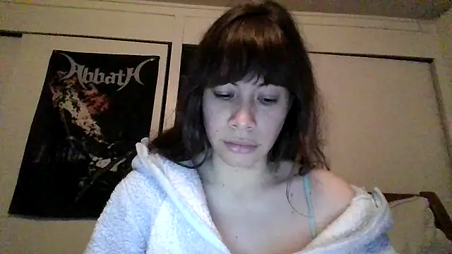 Snapshot of petitedoll29 chatting on December 14, 2024, 3:50 am petitedoll29 online show from December 14, 2024, 3:50 am