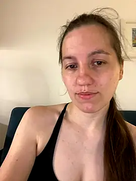 Snapshot of Nicole-Ray chatting on September 11, 2025, 7:14 pm Nicole-Ray online show from September 11, 2025, 7:14 pm