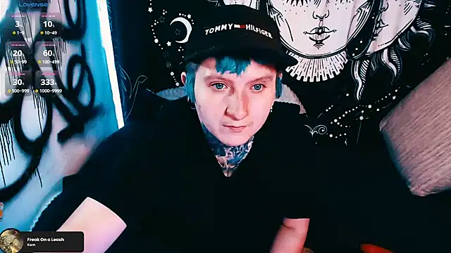 Snapshot of Marieblueeyes chatting on April 28, 2026, 3:22 am Marieblueeyes online show from April 28, 2026, 3:22 am