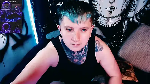 Snapshot of Marieblueeyes chatting on May 5, 2026, 2:25 am Marieblueeyes online show from May 5, 2026, 2:25 am