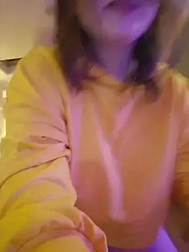 Yammy Yumi online show from February 11, 2026, 3:12 pm