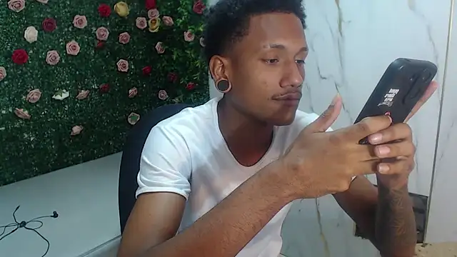 ManSant online show from March 25, 2026, 4:28 pm