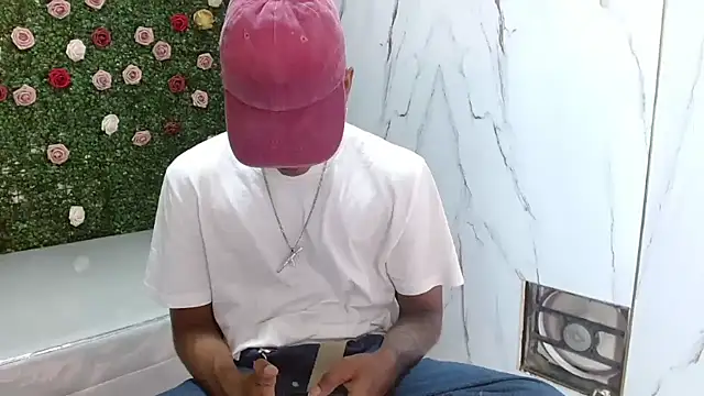 Snapshot of ManSant chatting on November 25, 2025, 2:28 pm ManSant online show from November 25, 2025, 2:28 pm