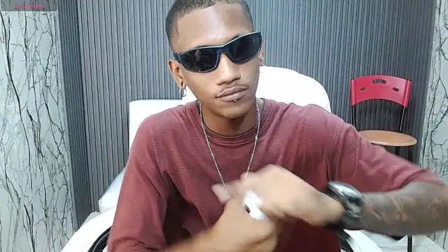 Snapshot of ManSant chatting on October 22, 2025, 3:11 pm ManSant online show from October 22, 2025, 3:11 pm