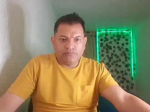 SexDiffrent online show from June 10, 2026, 5:36 pm