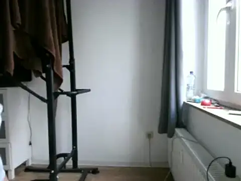 geilehure26 online show from December 31, 2024, 2:58 pm