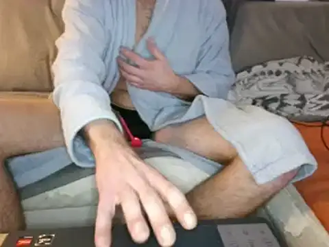 geilehure26 online show from January 6, 2025, 9:22 pm