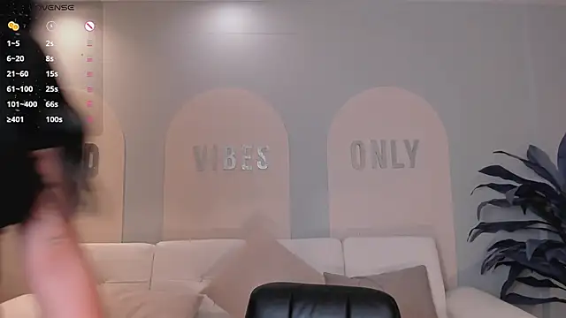 LilaWest online show from March 4, 2025, 12:12 pm