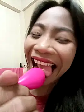 KinkyKit May online show from April 26, 2026, 1:52 pm