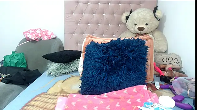 Snapshot of Negrabig chatting on February 19, 2026, 3:03 am Negrabig online show from February 19, 2026, 3:03 am