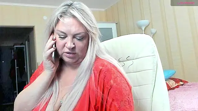 Snapshot of PamHardFuck chatting on January 16, 2026, 4:33 pm PamHardFuck online show from January 16, 2026, 4:33 pm