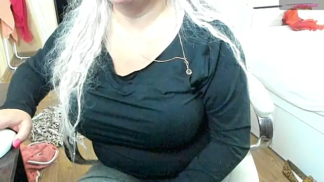 Snapshot of PamHardFuck chatting on November 13, 2025, 11:58 am PamHardFuck online show from November 13, 2025, 11:58 am