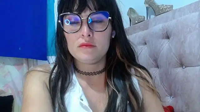 Snapshot of Alexandrasaenz chatting on May 4, 2026, 9:06 pm Alexandrasaenz online show from May 4, 2026, 9:06 pm