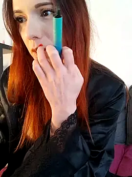 clara-francaise online show from March 9, 2026, 3:48 pm