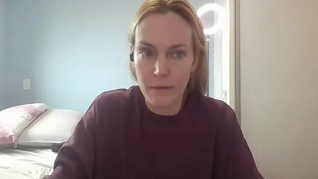 Annylove1 online show from June 15, 2026, 12:16 pm
