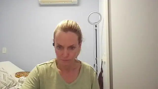 Annylove1 online show from March 1, 2026, 12:54 am