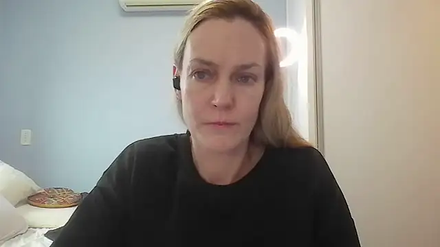 Annylove1 online show from June 11, 2026, 10:45 am
