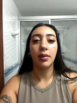 Hannahoff online show from November 30, 2025, 12:44 am