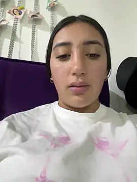 Snapshot of Hannahoff chatting on March 14, 2025, 1:16 am Hannahoff online show from March 14, 2025, 1:16 am