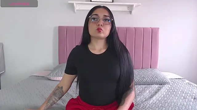 Snapshot of Danii_vg1 chatting on May 28, 2026, 12:22 pm Danii vg1 online show from May 28, 2026, 12:22 pm