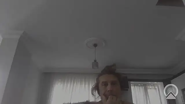 ALPHANDRE online show from October 5, 2025, 8:16 am