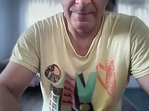 ALPHANDRE online show from October 4, 2025, 8:05 am