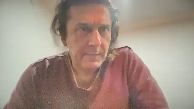 ALPHANDRE online show from November 12, 2025, 6:23 pm