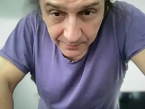 Snapshot of ALPHANDRE chatting on March 8, 2026, 9:12 am ALPHANDRE online show from March 8, 2026, 9:12 am