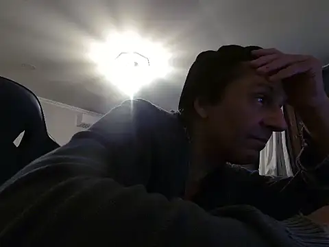 ALPHANDRE online show from November 5, 2025, 8:23 pm