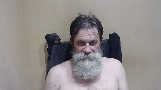 Snapshot of AlexNudo chatting on July 8, 2026, 9:43 am AlexNudo online show from July 8, 2026, 9:43 am