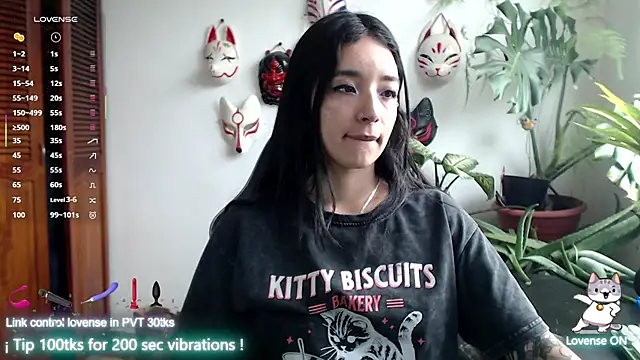 Snapshot of cat_salo chatting on May 11, 2026, 2:18 pm cat salo online show from May 11, 2026, 2:18 pm