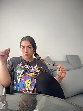 Snapshot of Im_sophiie chatting on July 12, 2026, 9:48 pm Im sophiie online show from July 12, 2026, 9:48 pm