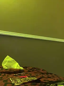 SlxmXBlxck online show from April 15, 2026, 1:00 am