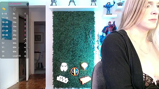 Snapshot of Vixen_Lockheart chatting on September 25, 2025, 4:35 pm Vixen Lockheart online show from September 25, 2025, 4:35 pm