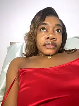 Snapshot of _yisela_ chatting on November 30, 2025, 2:12 am yisela online show from November 30, 2025, 2:12 am