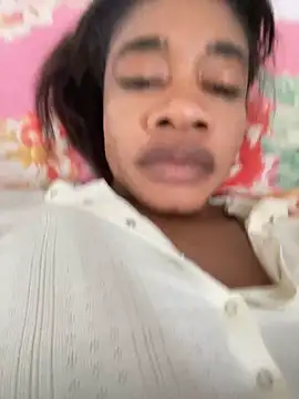 Snapshot of _yisela_ chatting on May 30, 2026, 8:47 pm yisela online show from May 30, 2026, 8:47 pm