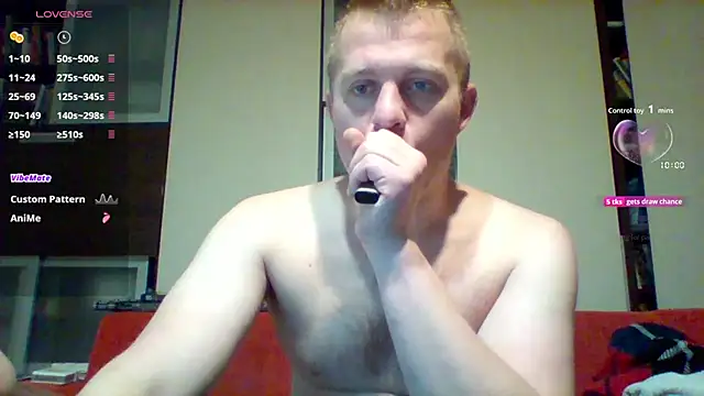 Matttthees online show from October 19, 2025, 8:44 pm