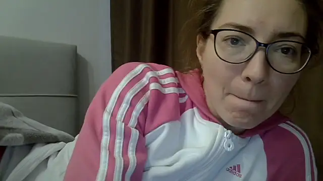 Ashleyspice online show from December 3, 2025, 7:30 am