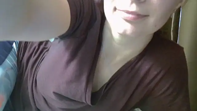 Ashleyspice online show from March 7, 2025, 10:02 am