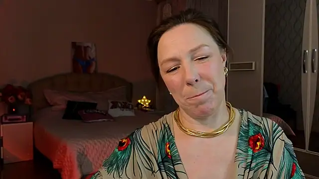 vanessawis  online show from January 29, 2025, 12:01 am