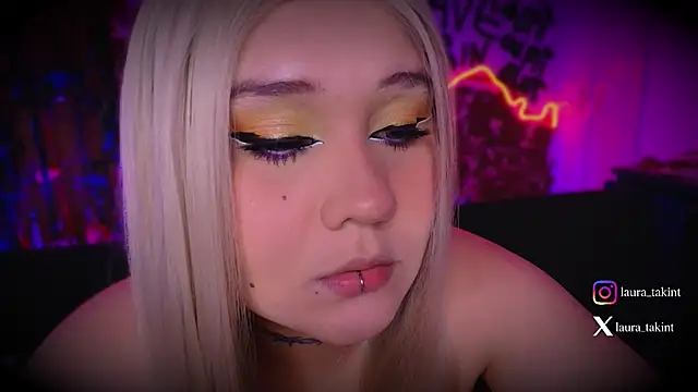 Laura takint online show from September 30, 2025, 9:10 pm