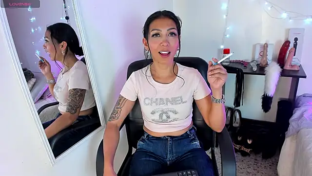 Snapshot of Tracy_lambo chatting on November 8, 2025, 5:00 am Tracy lambo online show from November 8, 2025, 5:00 am